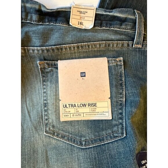 NWT 2008 GAP Womens 16L Tall Low Rise (10.5 in Rise) Flare Jeans 35.5 inseam - Picture 4 of 9